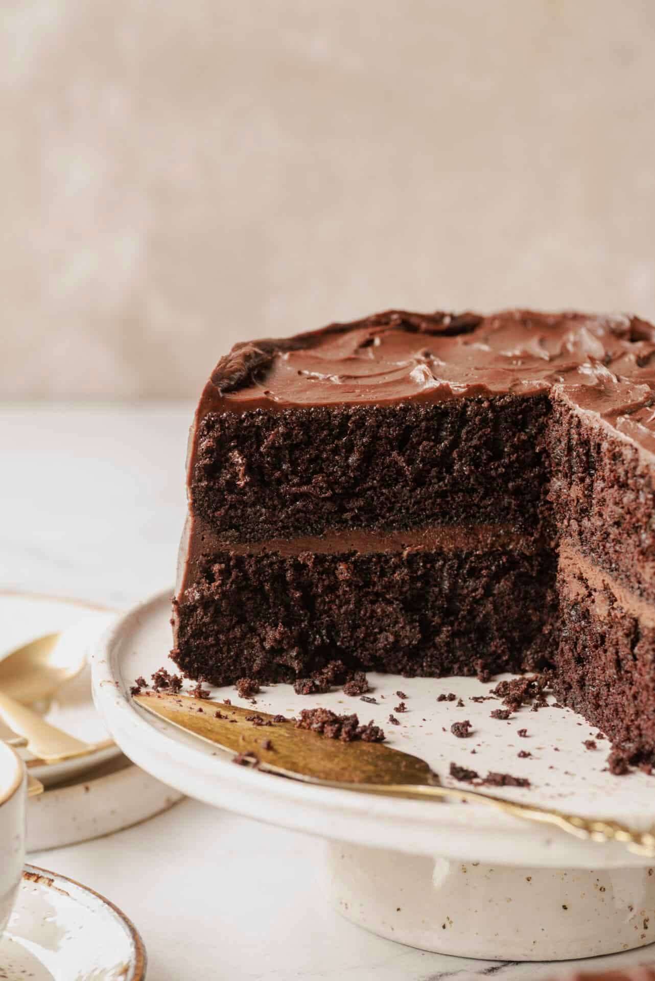 Simple Chocolate Cake - Image 1
