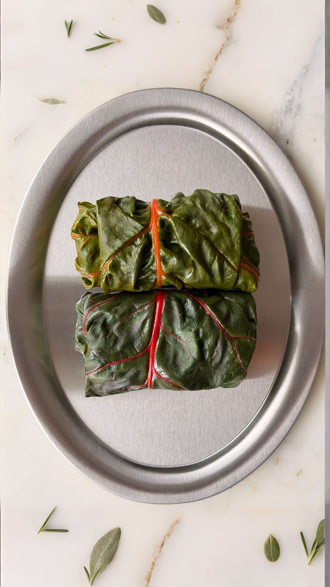 Մանգոլդի ռոլեր՝ բազուկի և սպիտակ լոբու հումուսով