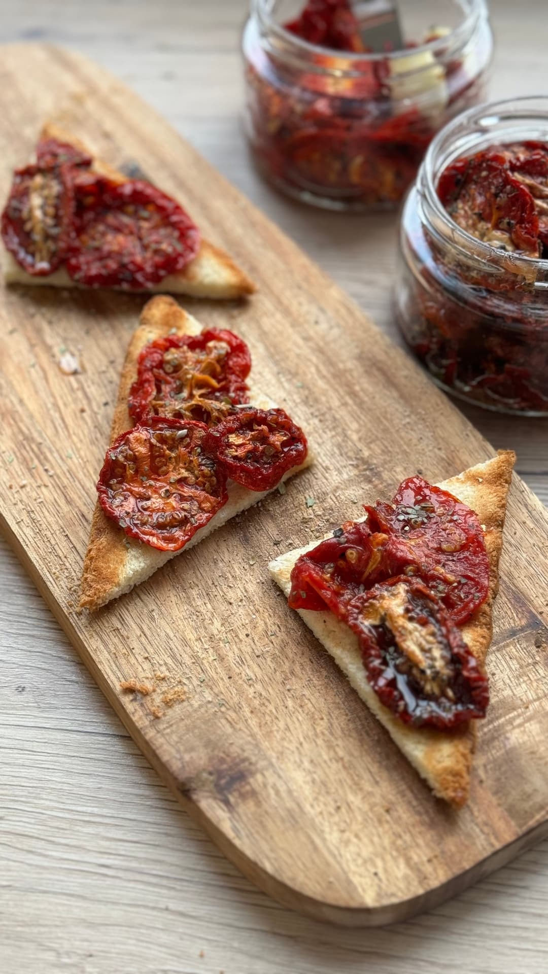 Մարինացված լոլիկի չիր - Image 1